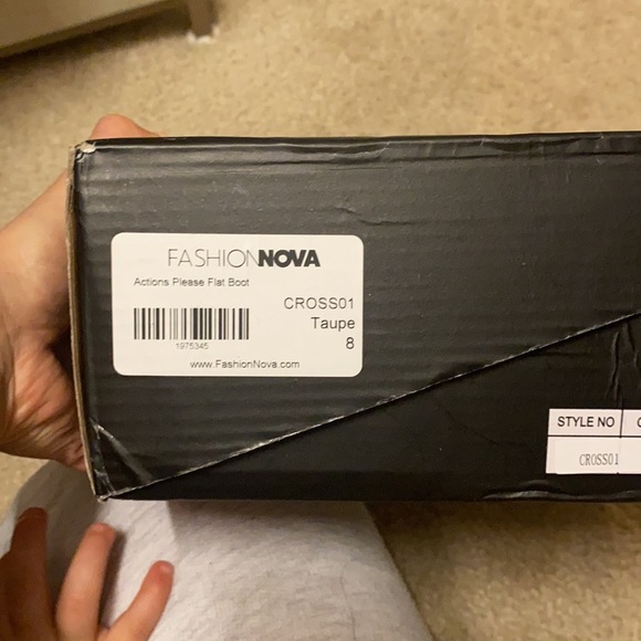 Fashion nova over the knee boots - Picture 8 of 8